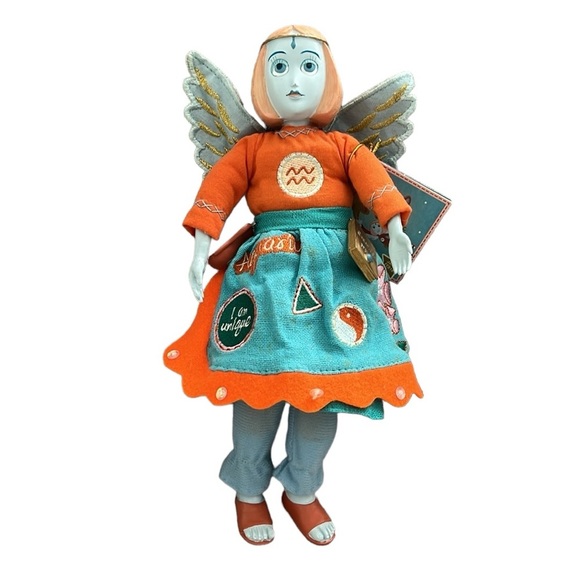 Aquarius Angels of the Zodiac. Posable Doll Figurine January February - Picture 1 of 14